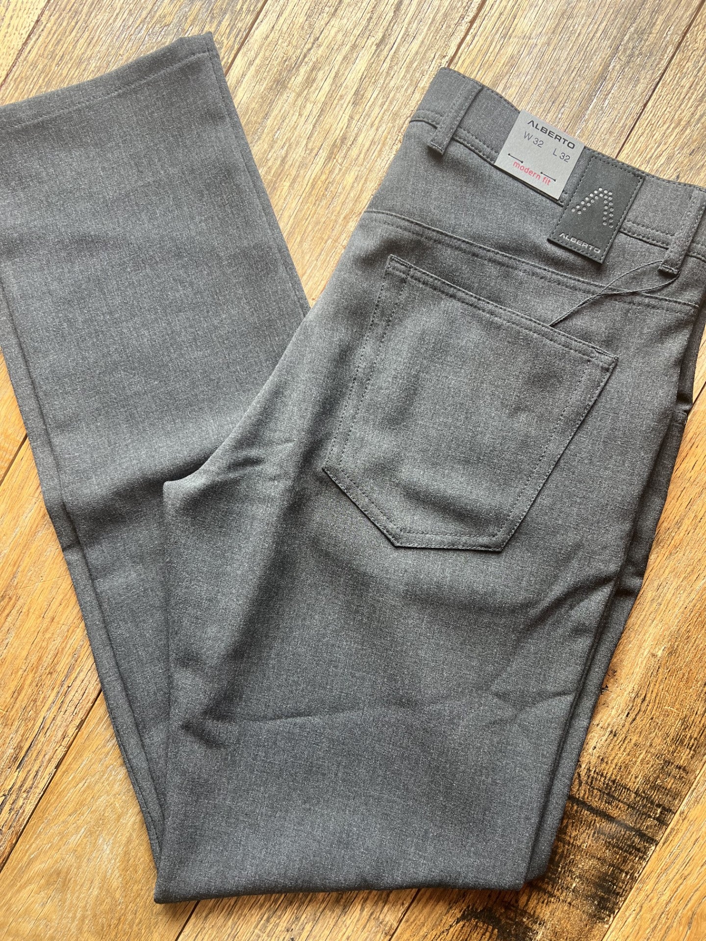 Alberto Pant