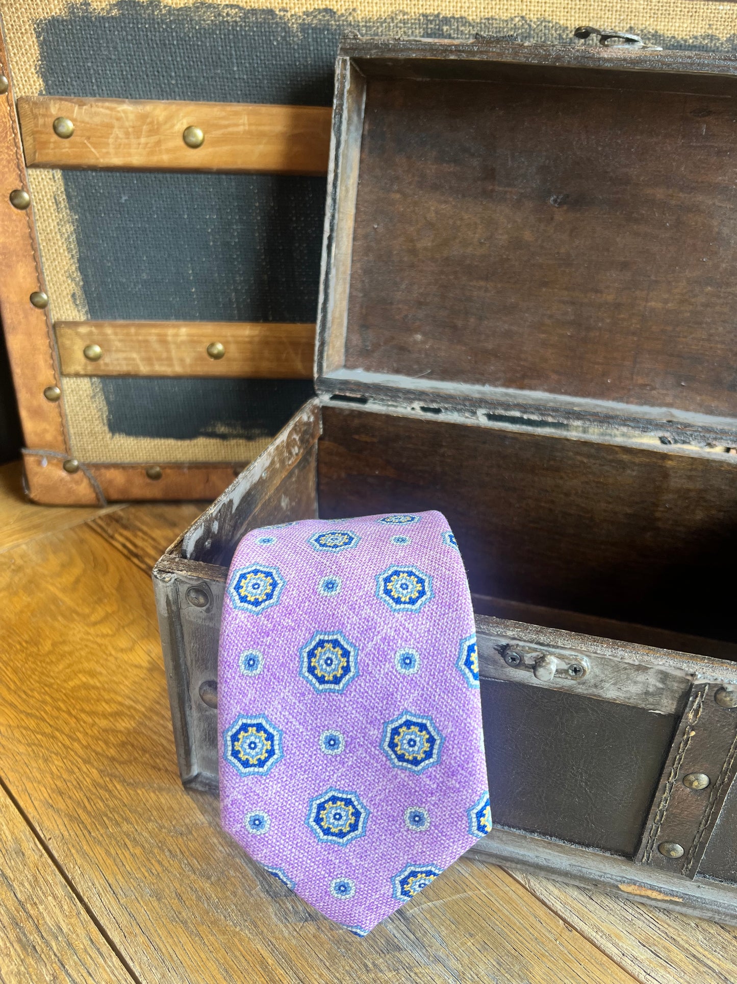 Lilac Blue Medallion Silk Tie