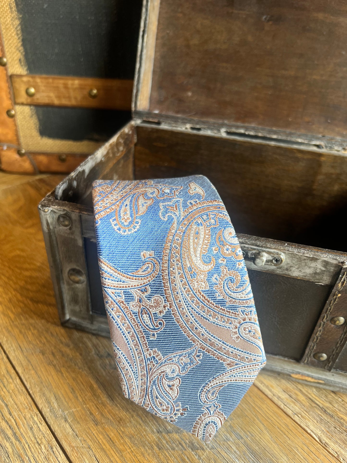 Light Blue Beige Paisley Tie