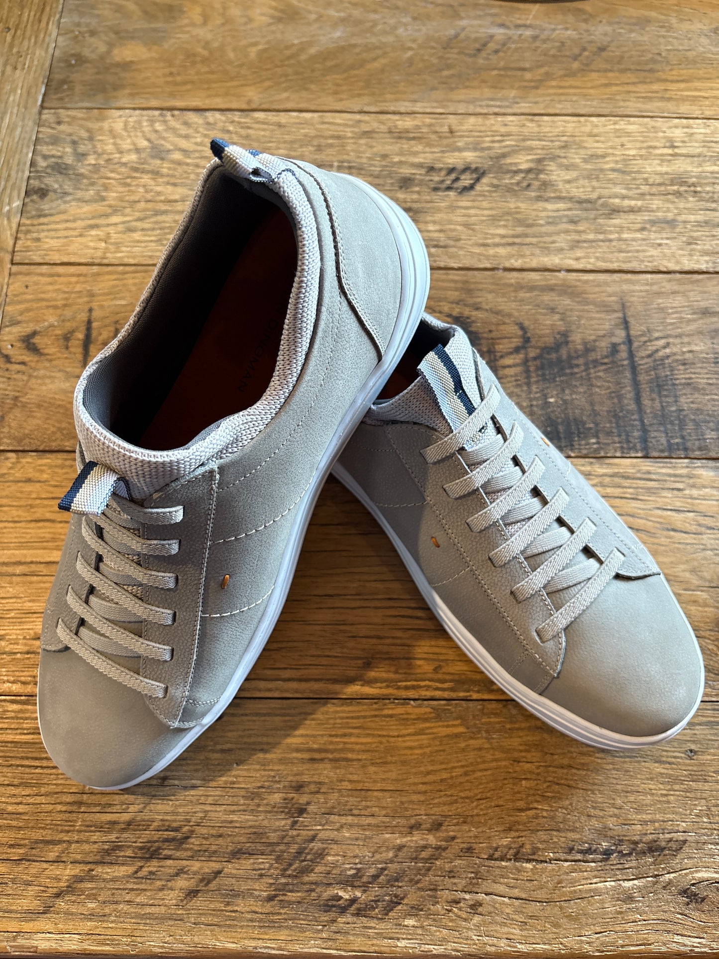 CAMERON SNEAKERS