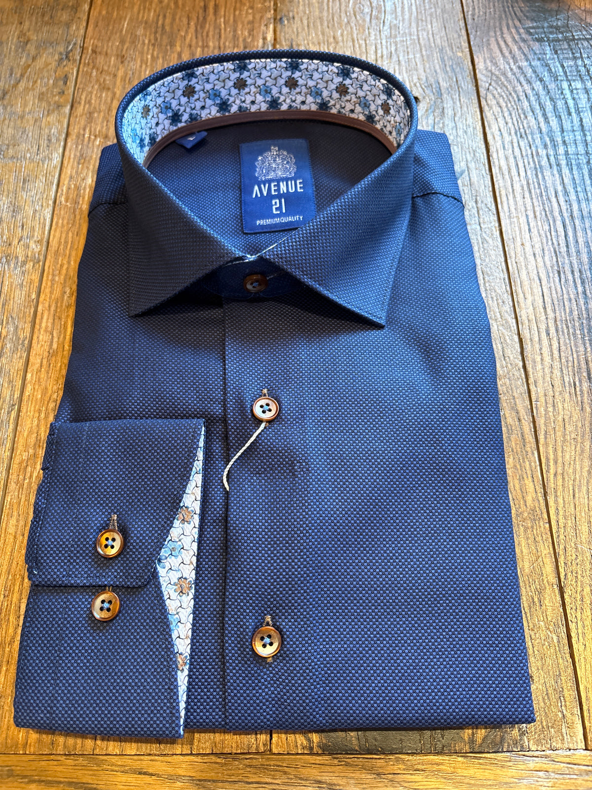 Avenue 21 Sport Shirt